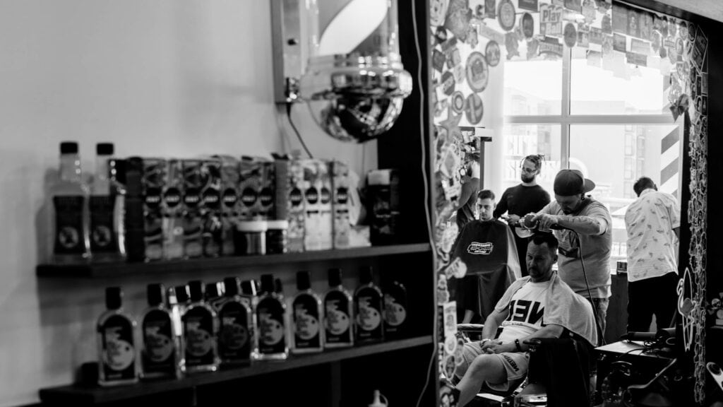 Kontakt - Alessandro Barber Shop